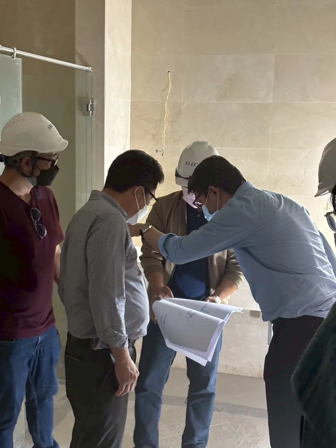 Site meeting with chief director at Nong kai Hospital